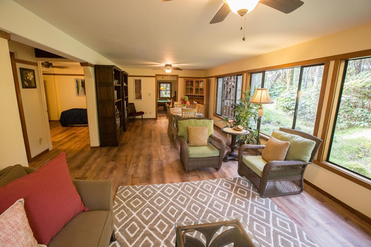 Hale Mauna Loa Upper Level With Shared Hot Tub Волкано Экстерьер фото